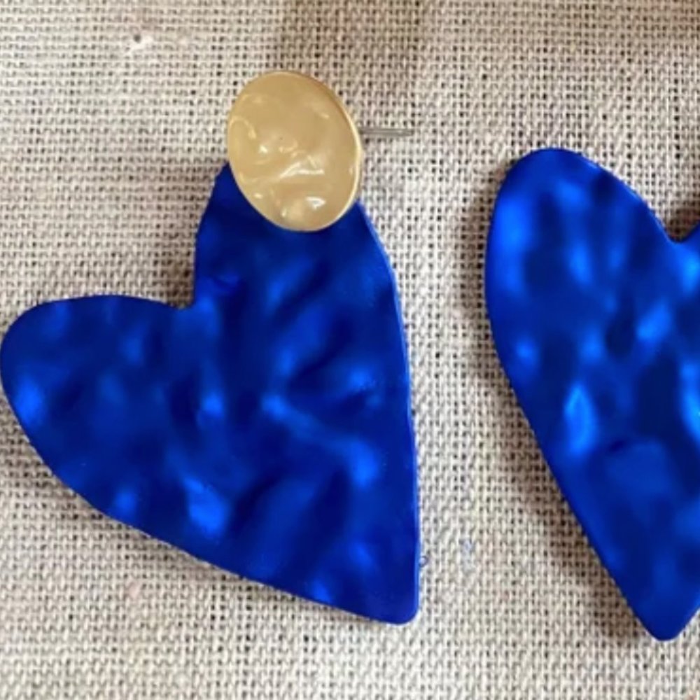 Queen of Hearts earrings